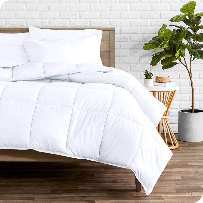 Ivy Union Comforter - Easy Care Ultra-Soft Microfiber - All Season Warmth - Bedding Comforter - King - Cal King - White