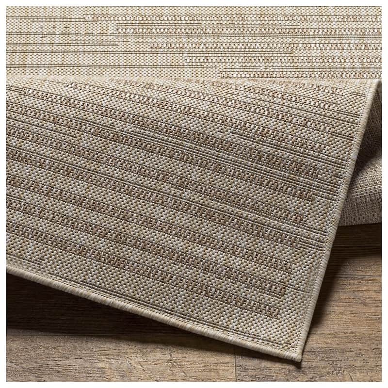 Livabliss Tuareg Country Diamond Indoor/Outdoor Area Rug