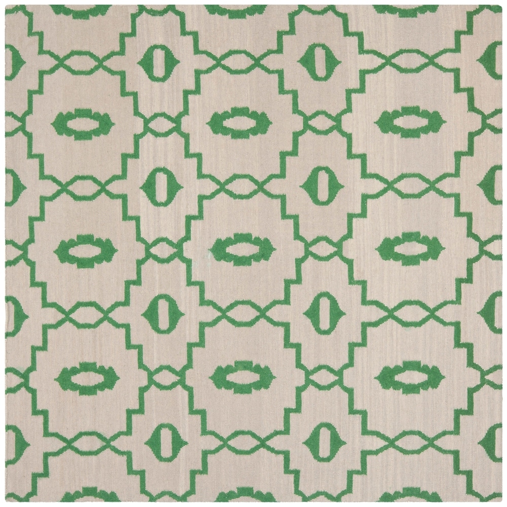 SAFAVIEH Handmade Flatweave Dhurries Massoumeh Modern Wool Rug