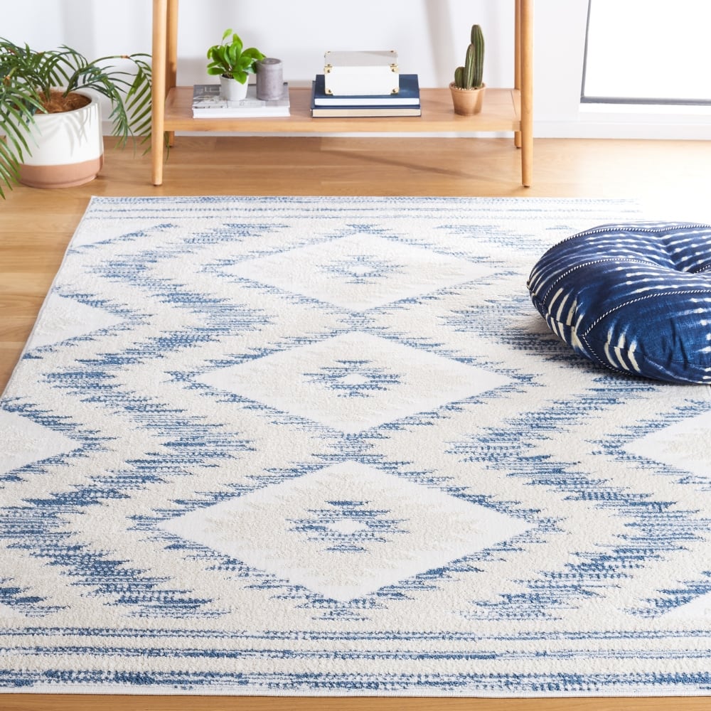 SAFAVIEH Alamo Ghica Rustic Boho Rug