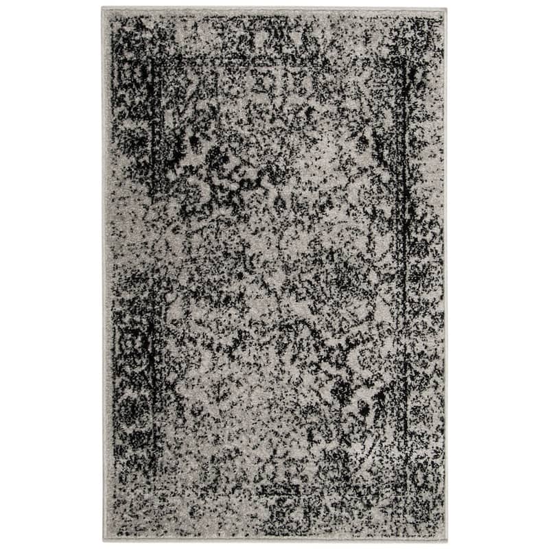 SAFAVIEH Adirondack Riin Rustic Shabby Chic Distressed Rug - 2' x 3' - Grey/Black
