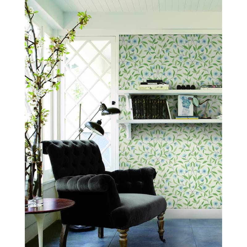 Norwalk Jasmine 27 in. x 27 ft. = 60.75 sq. ft Wallpaper Roll