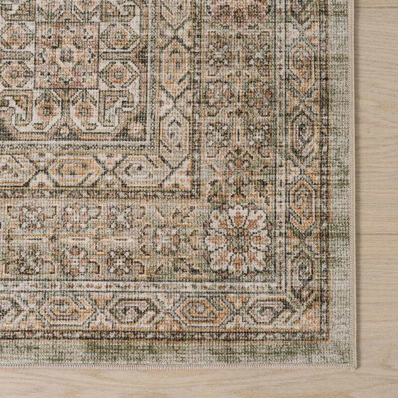 Nuloom Yalindra Meallion Traditional Washable Area Rug