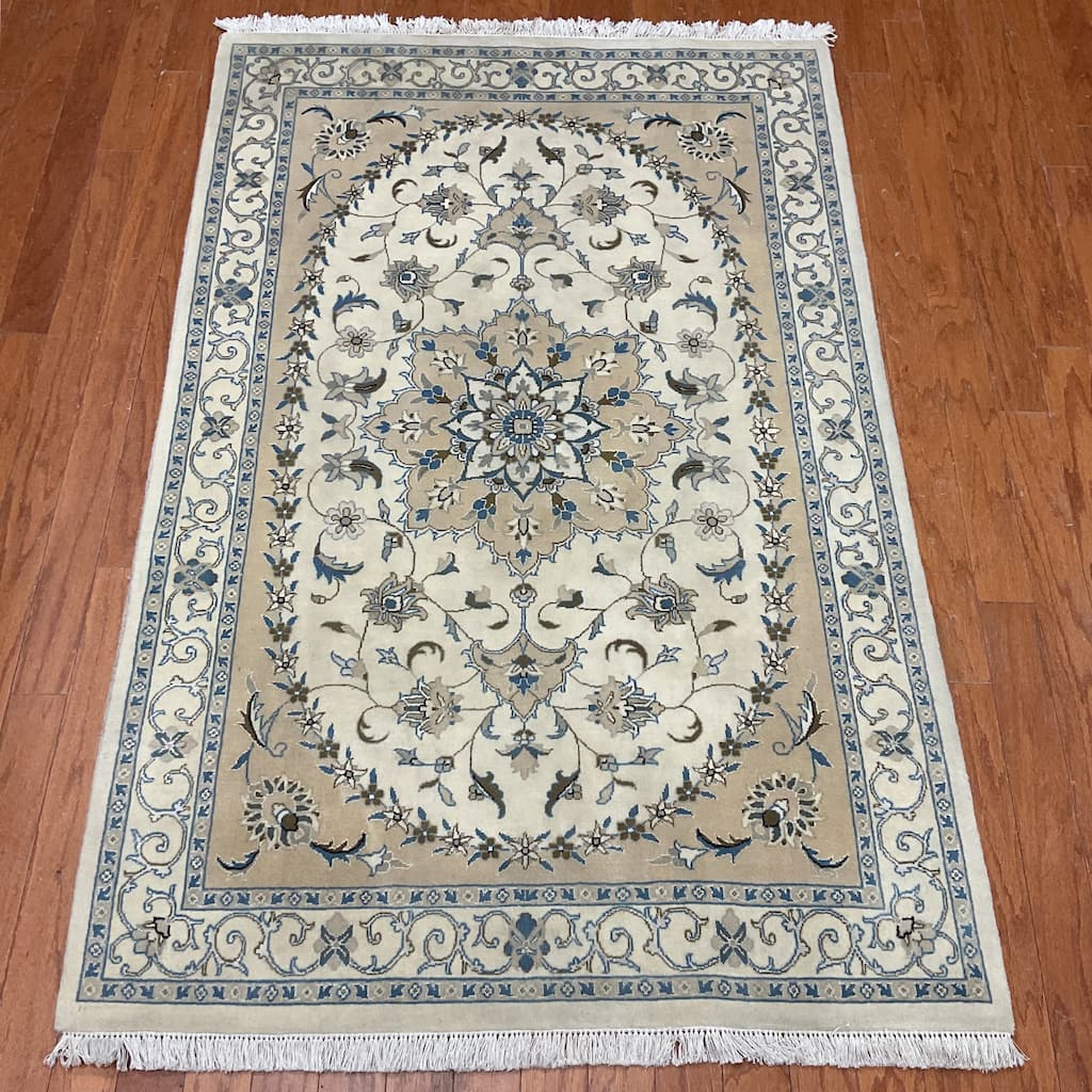 HERAT ORIENTAL Handmade Nain Wool & Silk Rug - 3'7" x 5'6"