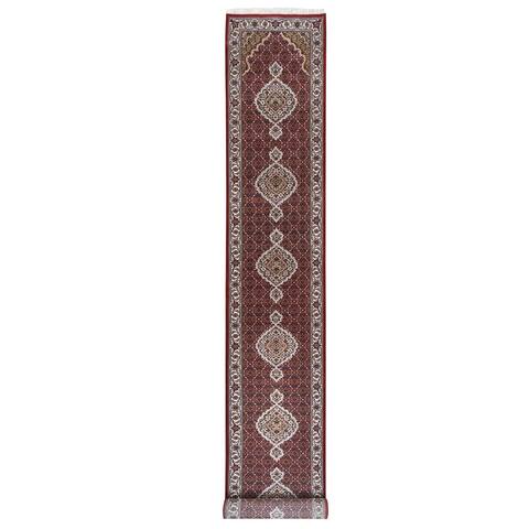 Shahbanu Rugs Hand Knotted Red Wool And Silk Fish Medallion Design Tabriz Mahi Oriental XL Runner Rug (2'8" x 18'2")