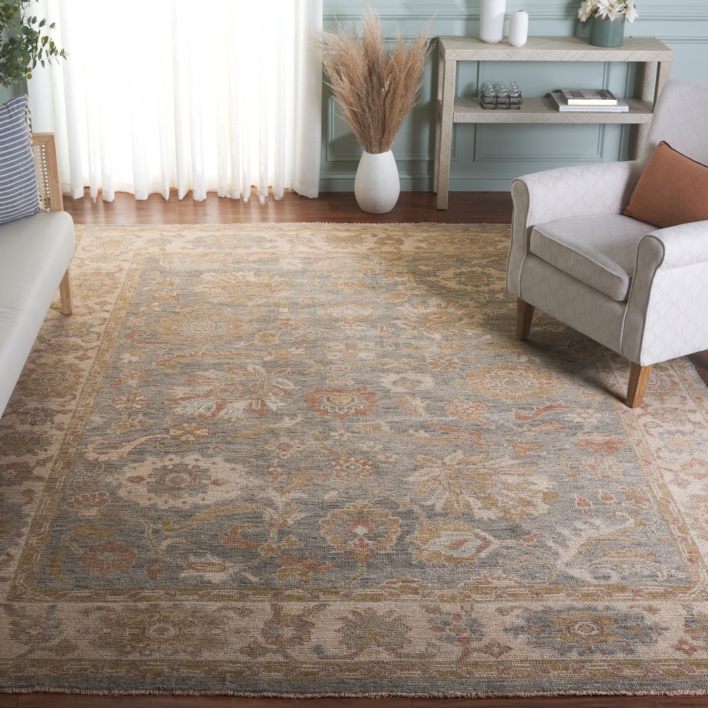 SAFAVIEH Hand-Knotted Izmir Christelle Wool & Viscose Rug