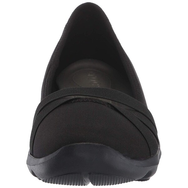 crocs women's busy day strappy flat