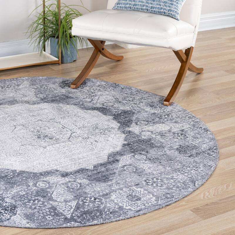 Transitional Tira Collection Area Rug