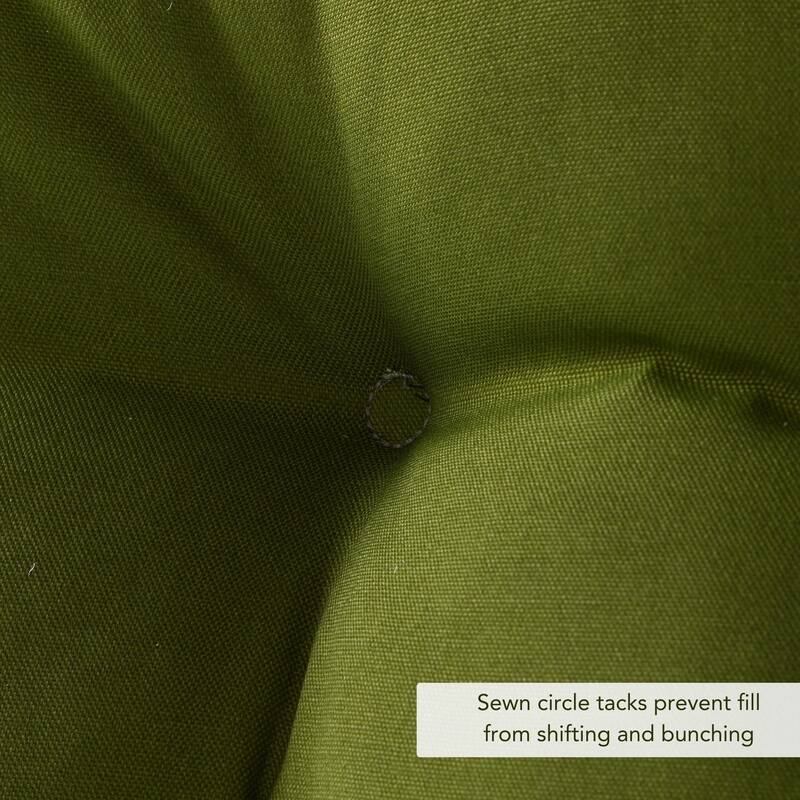 Hunter Green 20-inch Outdoor Chair Cushion by Greendale Home Fashions - 20w x 20l