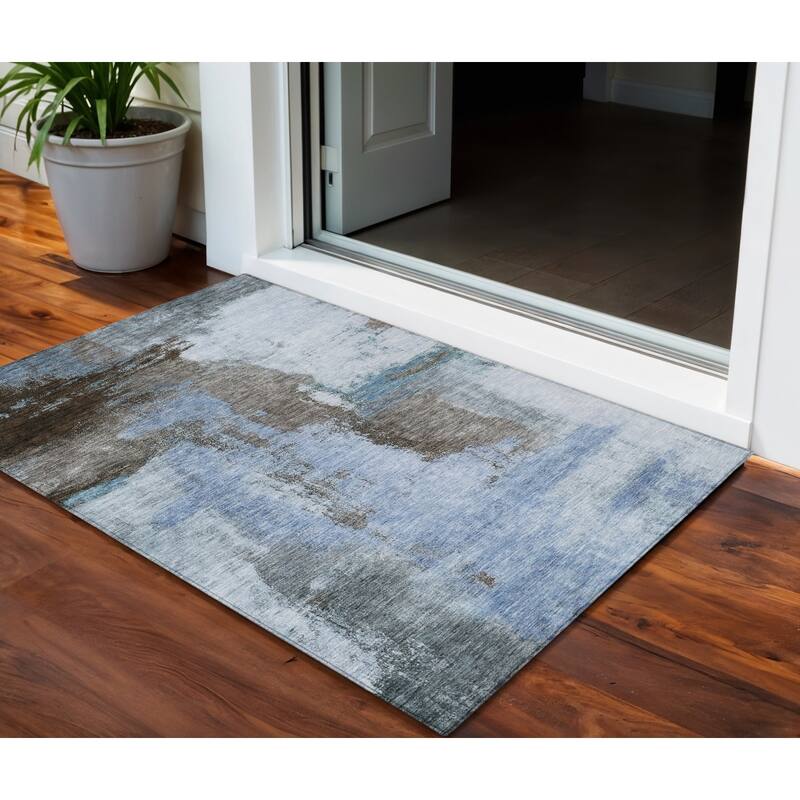 HomeRoots Abstract Transitional Rectangle Outdoor Rug - 3' x 5'