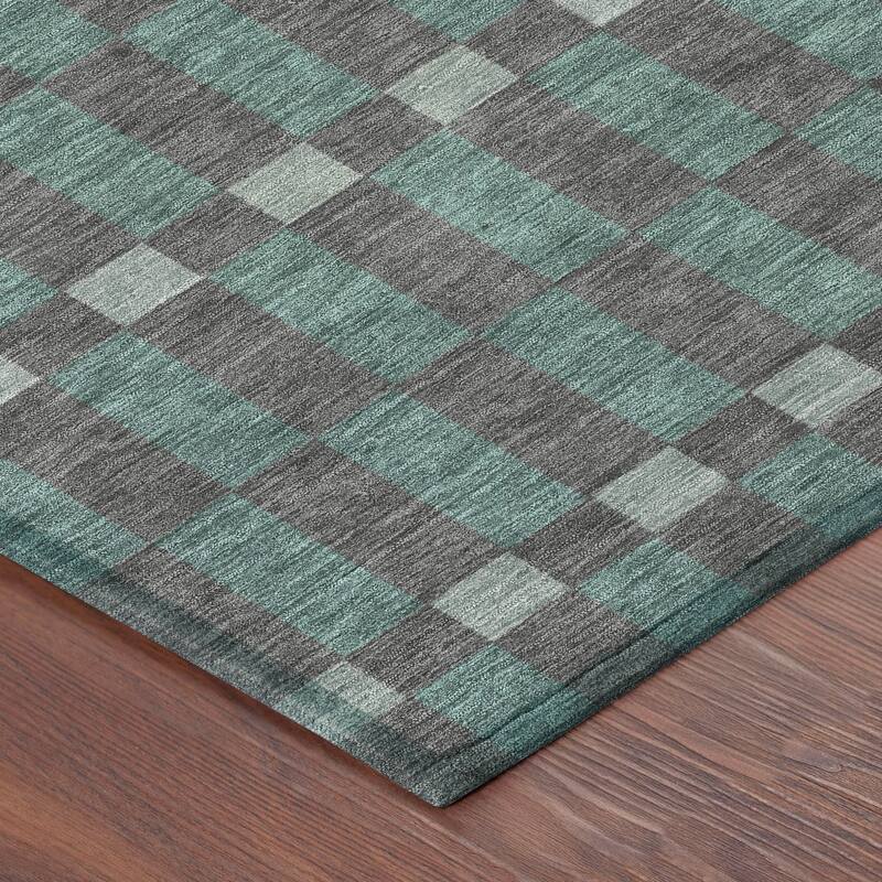 Machine Washable Indoor/ Outdoor Modern Augusta Chantille Rug