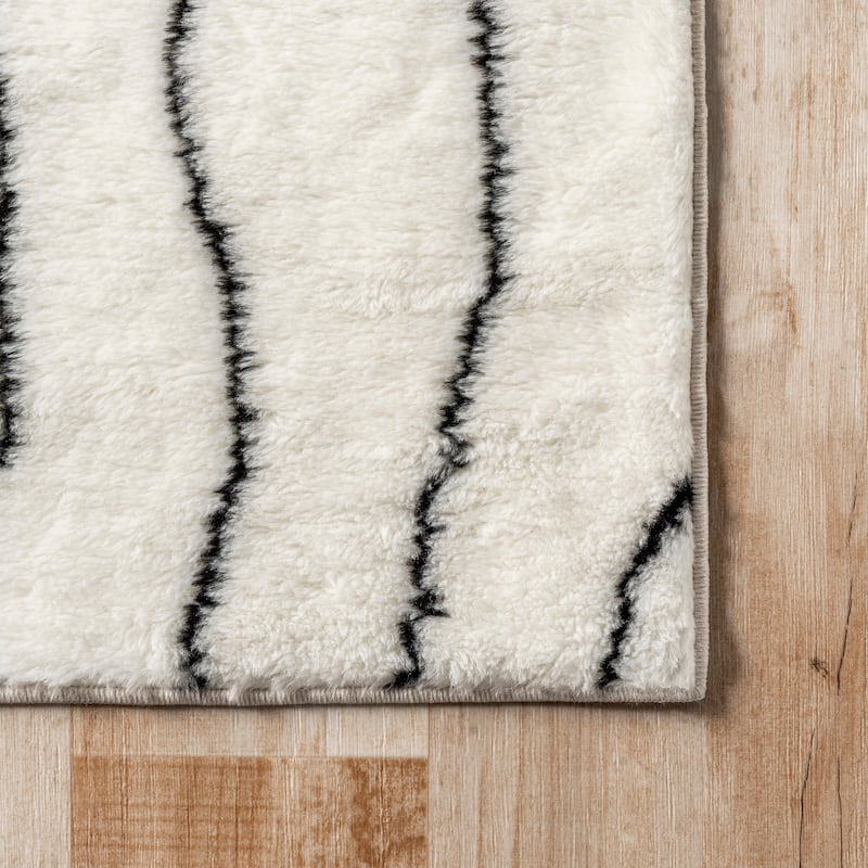 Nuloom Sandie SuperiorWash Bohemian Machine Washable Shag Area Rug