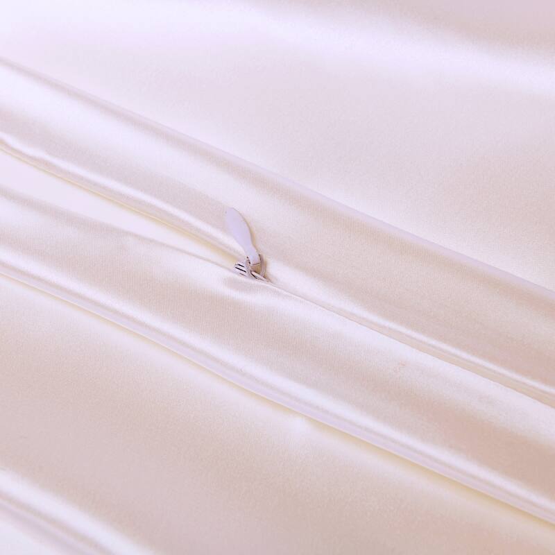 100% Mulberry Silk Pillowcase with Giftbox