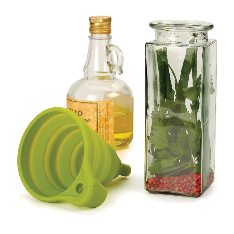 Collapsible 4.25-inch Green Silicone Funnel - 5.25x4.25x5.75