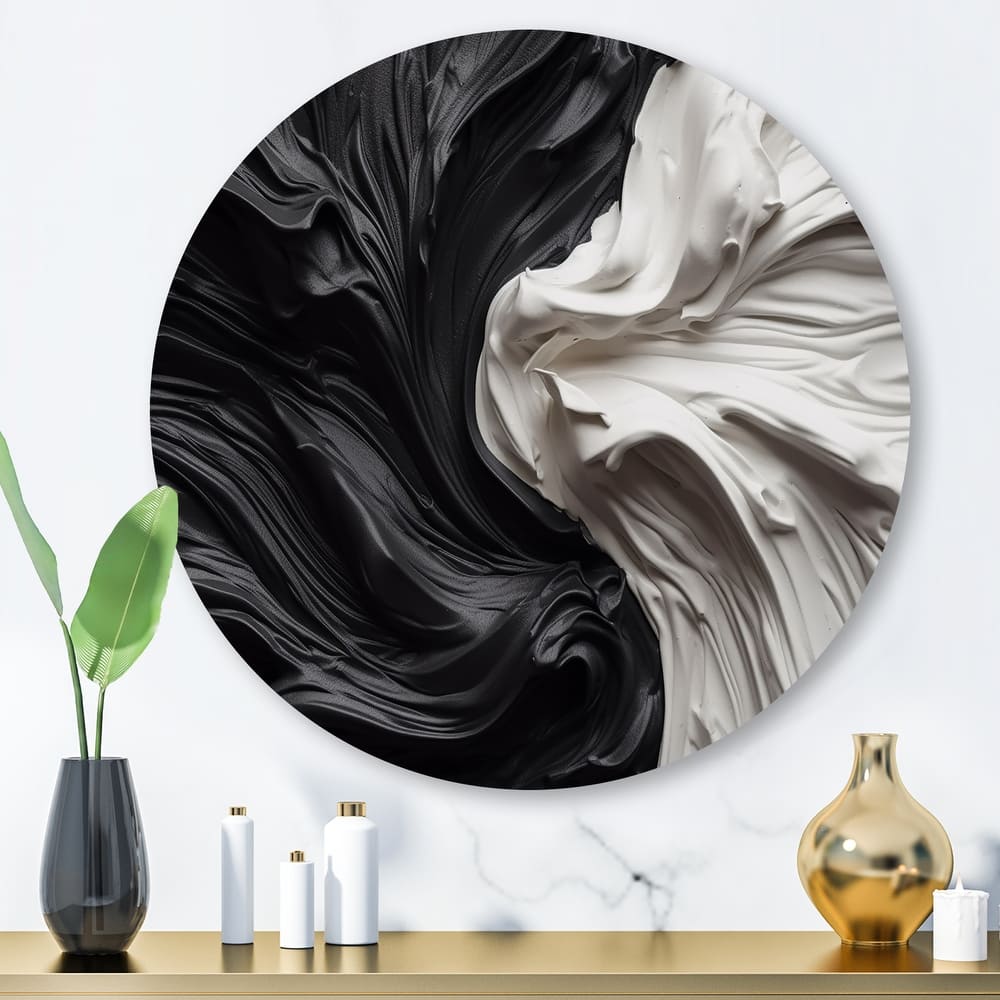 Designart "Black White Marbled Dreamscape V" Modern Geometric Metal Round Wall Art