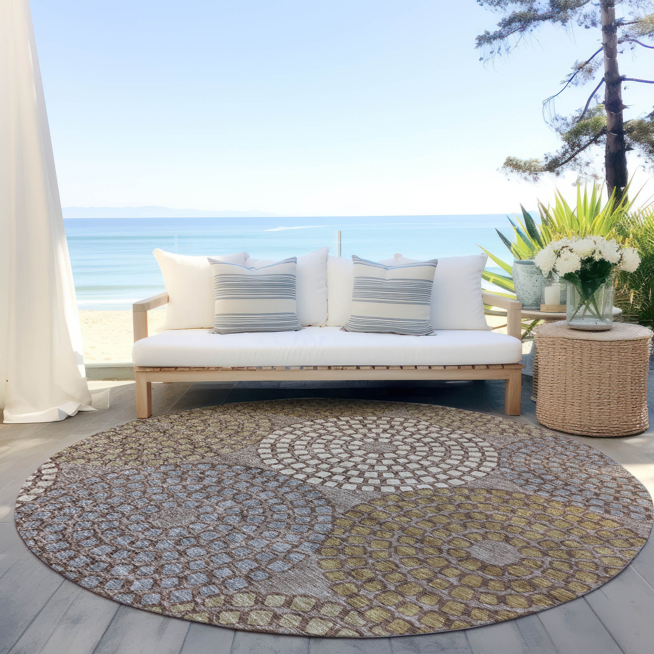 Machine Washable Indoor/ Outdoor Chantille Contemporary Geo Rug