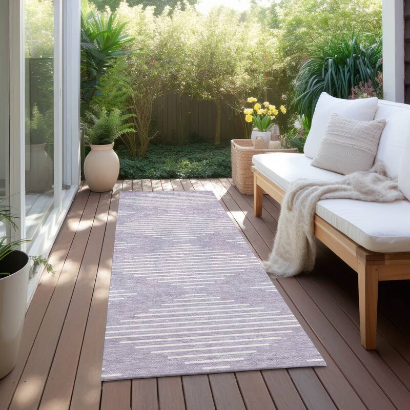 Machine Washable Indoor/ Outdoor Modern Stripe Chantille Rug - Lavender - 2'3" x 7'6"