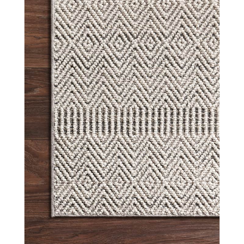 Alexander Home Denise Diamond Textured Indoor / Outdoor Area Rug