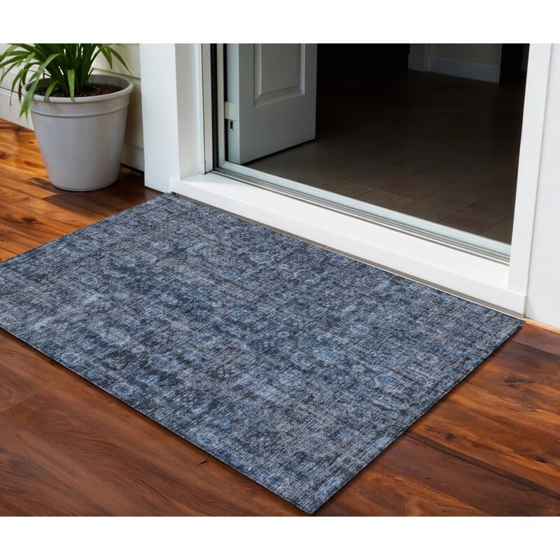 HomeRoots Damask Transitional Rectangle Outdoor Rug - 3' x 5'