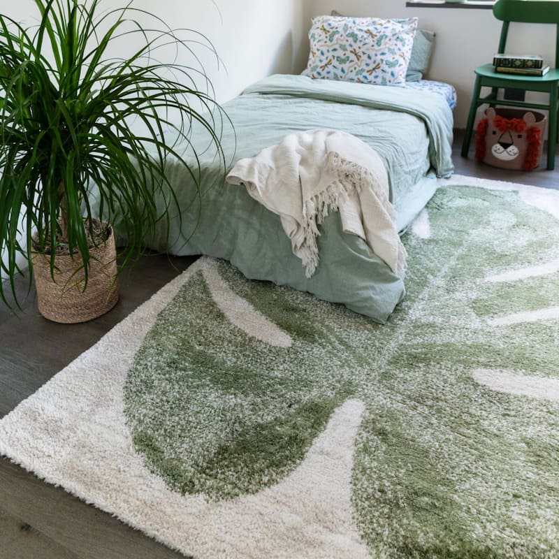 Peres Tropical Leaf Area Rug