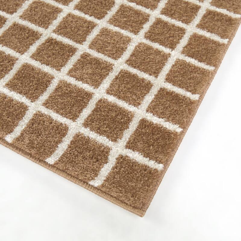 Davey Classic Geometric Area Rug