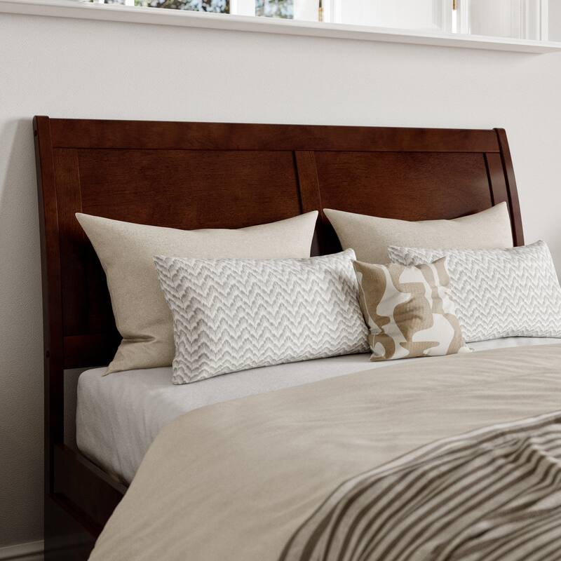 Portland Full Size Platform Bed with Matching Footboard & Trundle