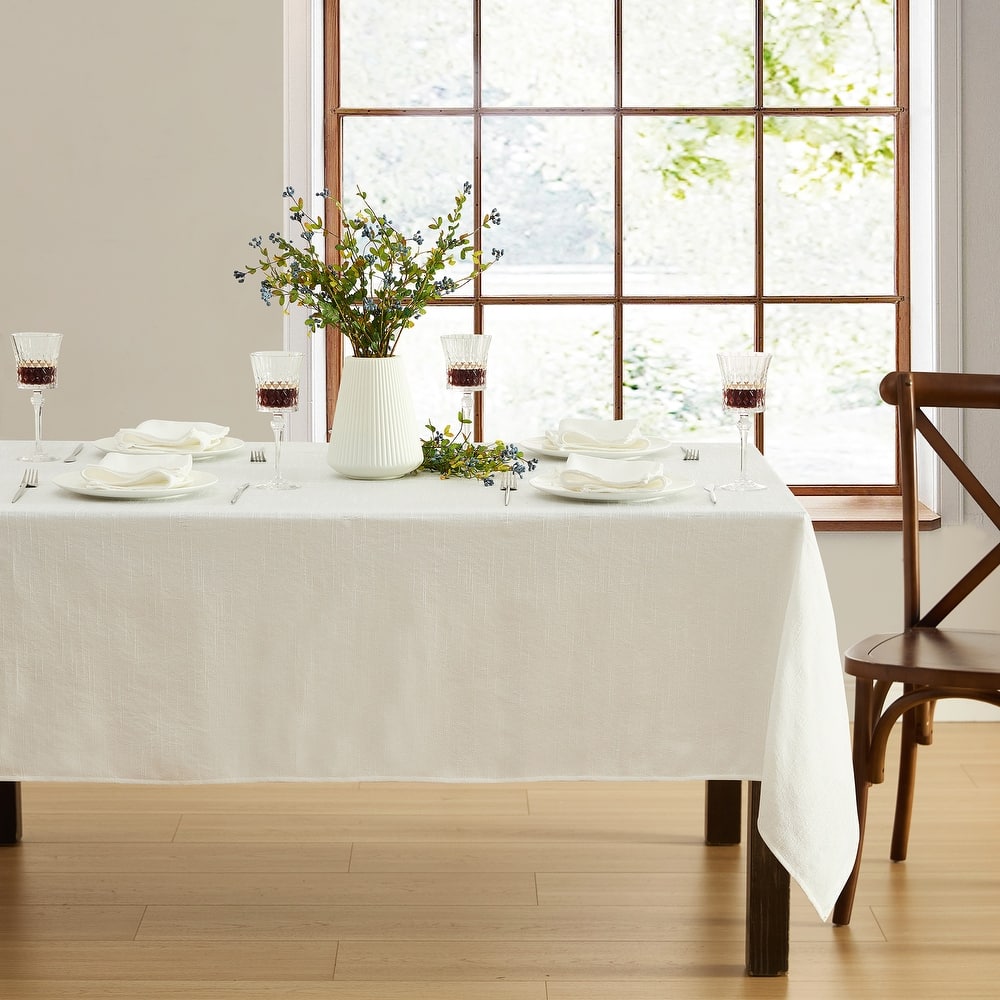 Villeroy & Boch Bristow Solid Texture Tablecloth