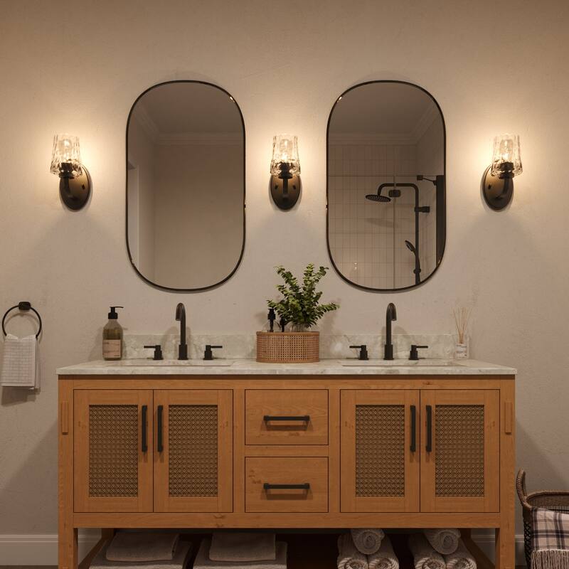 Acroma 1 - Light Bathroom Steel Dimmable Traditional Wall Sconce