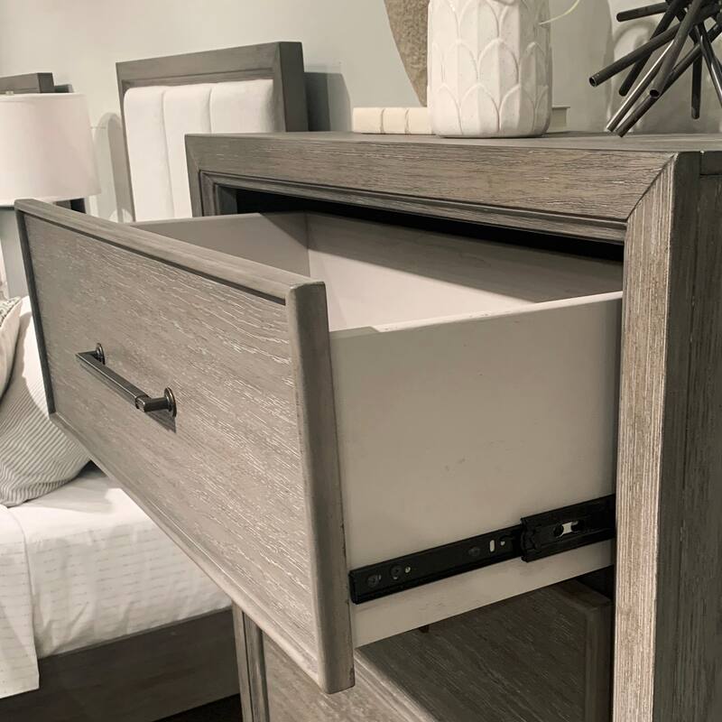 Roundhill Furniture Ennesley Gray Wood Bedroom Set with Upholstered Panel Bed, Dresser, Mirror, Nightstand, and Chest