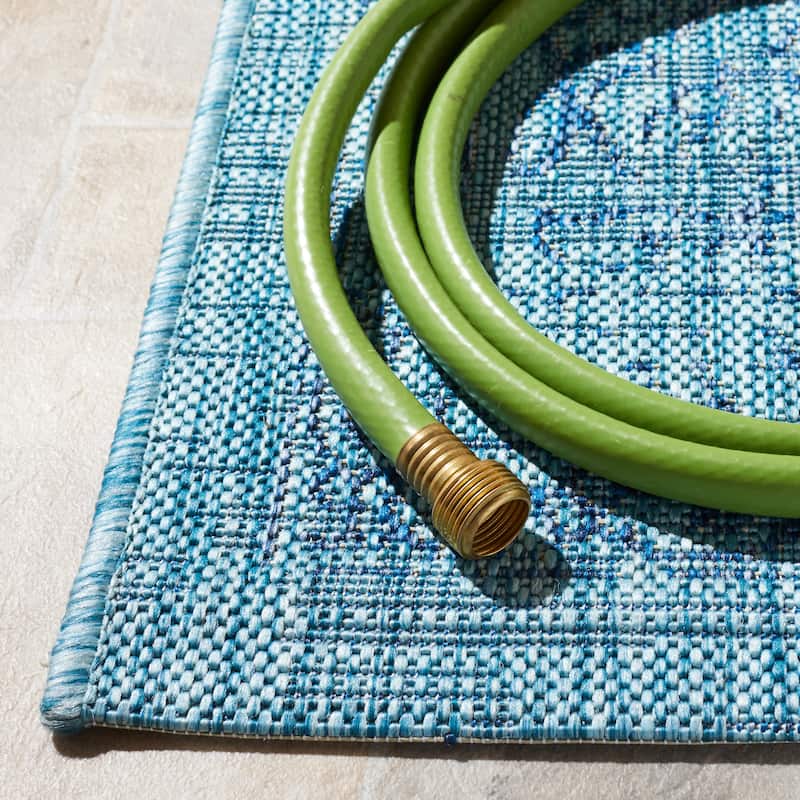 SAFAVIEH Courtyard Aquata Indoor/ Outdoor Waterproof Patio Backyard Rug