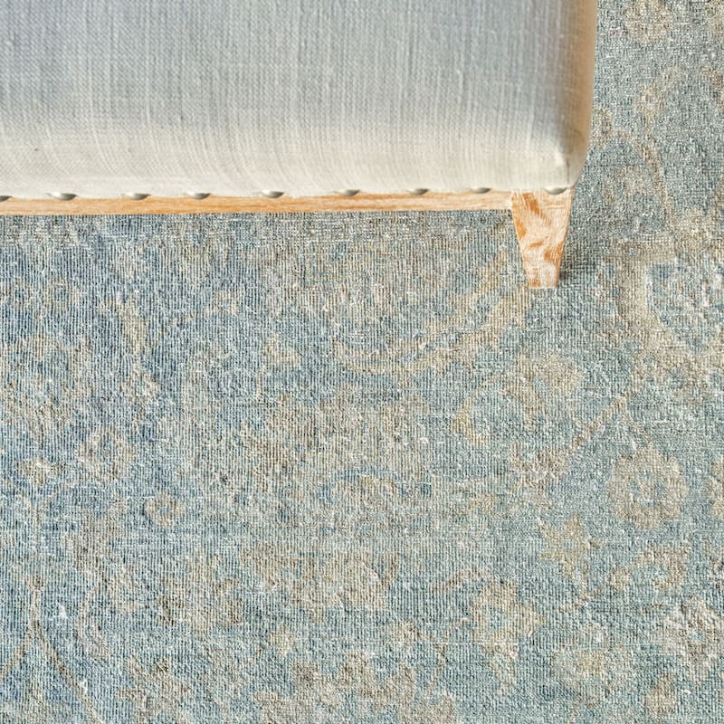 EXQUISITE RUGS Harper Hand-knotted New Zealand Wool Blue/Beige Area Rug.