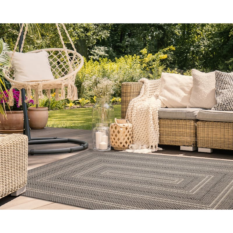 Liora Manne Monaco Multi Border Indoor/Outdoor Area Rug - 5'3" x 7'3" - Black
