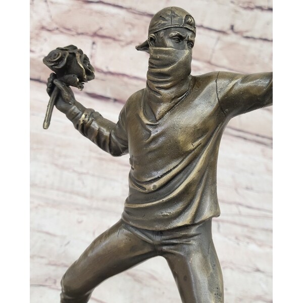Banksy England Street Art Bronze Flower Thrower Bomber Statue