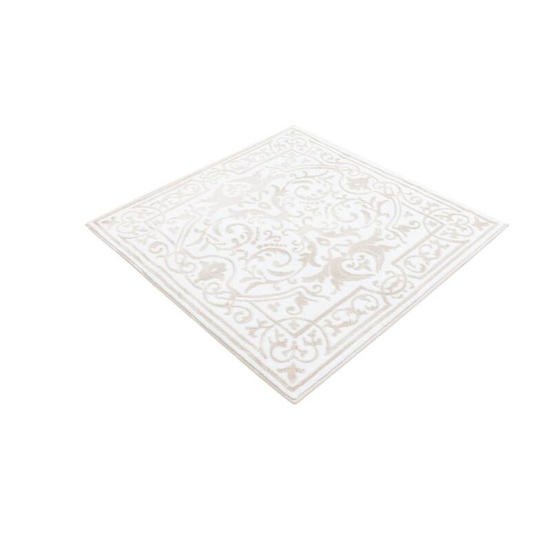 Traditional Wralvale Collection Area Rug