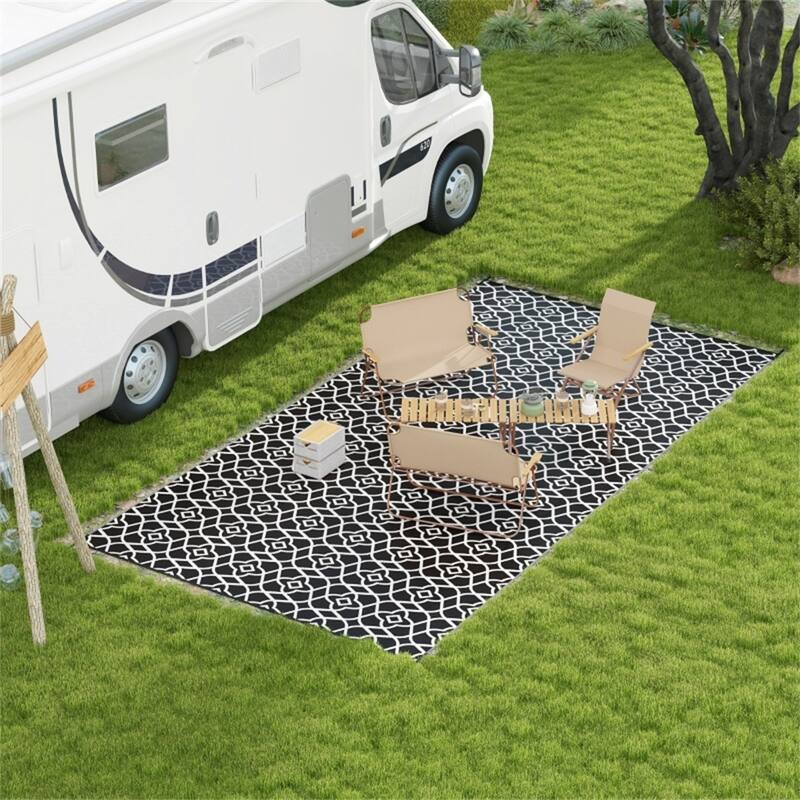 Black & White Clover Pattern Outdoor Rug Reversible Waterproof Polypropylene Camping Mat with Carry Bag - 215.7" L x 107.9" W