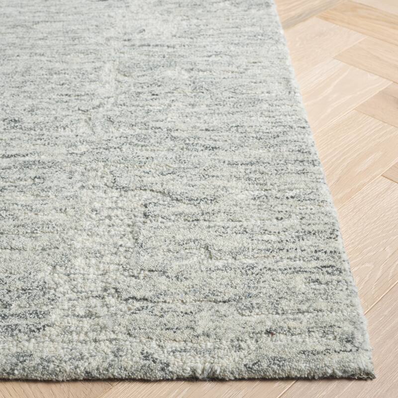 SAFAVIEH Handmade Pine Edny Wool Rug