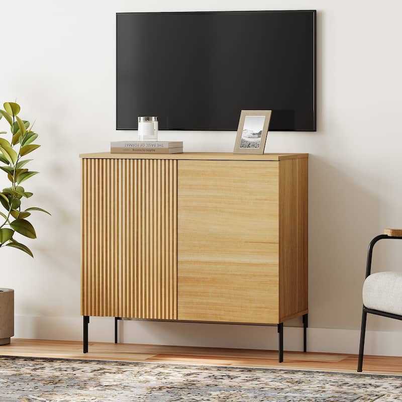 31.5" Modern Reeded TV Stand With Doors, Entertainment Center With Shelf, Wooden TV Console 