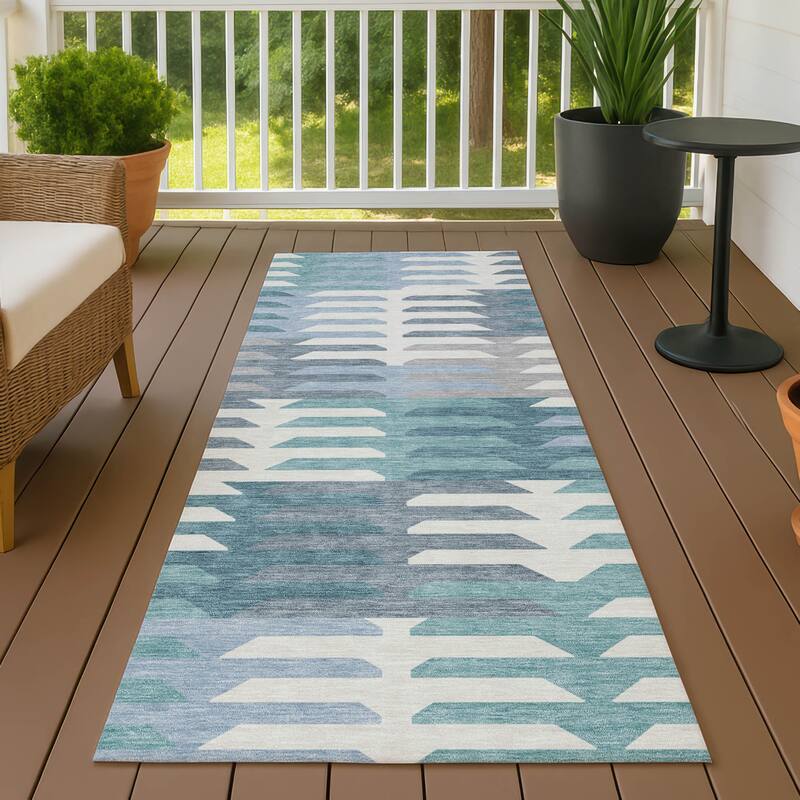 Machine Washable Indoor/ Outdoor Modern Stacks Chantille Rug - Teal - 2'3" x 7'6"