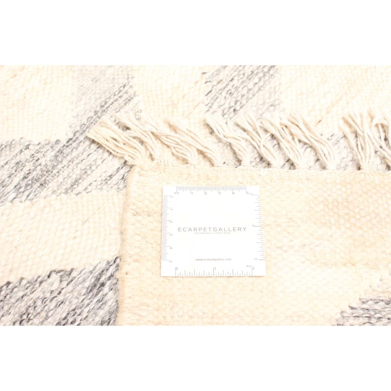 ECARPETGALLERY Flat-Weave Ankara FW Cream Wool Kilim - 5'2 x 7'7