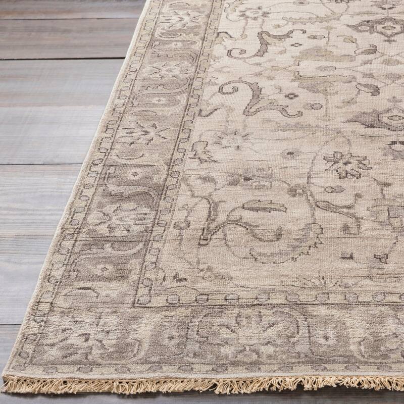 Hand-Knotted Brading Border Viscose Area Rug - 8' Round