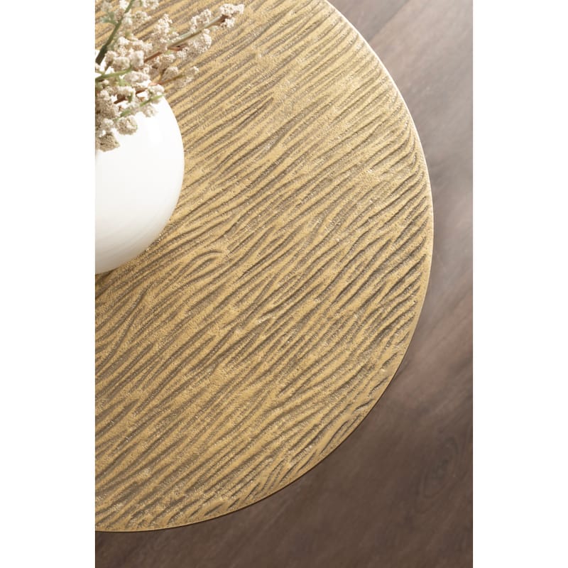 Kate and Laurel Baronet Round Metal Table