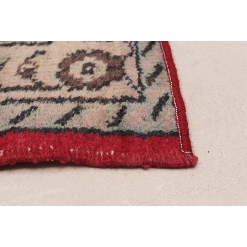 ECARPETGALLERY Hand-knotted Melis Vintage Red Wool Rug - 5'4 x 8'9
