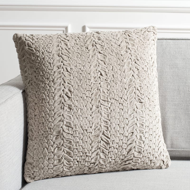 SAFAVIEH Neslihan Ruched Grey 20-inch Decorative Pillow