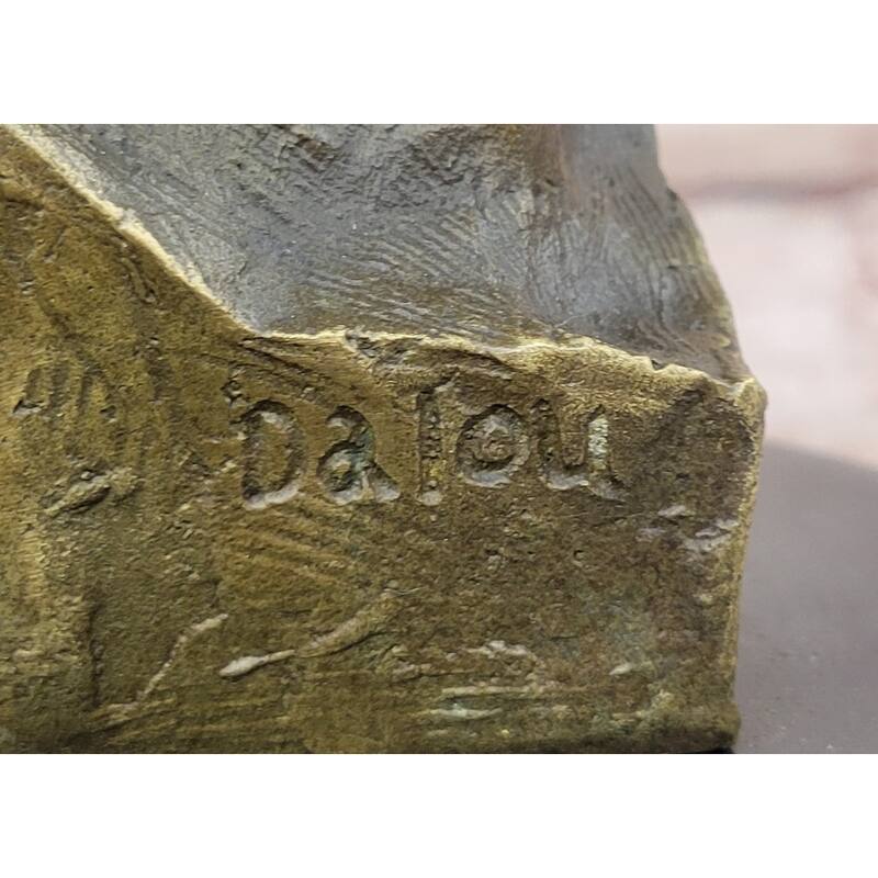 Bronze Family Sculpture – Cherished Moments With Mother, Father, And Child