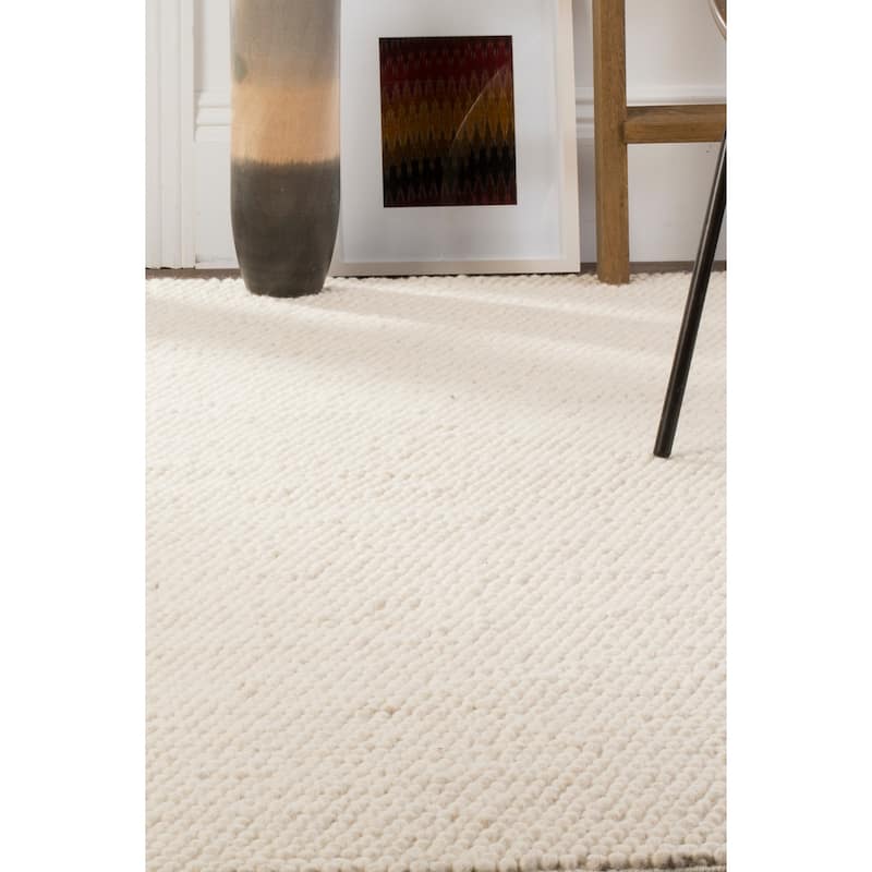 SAFAVIEH Natura Gerta Handmade Wool Area Rug