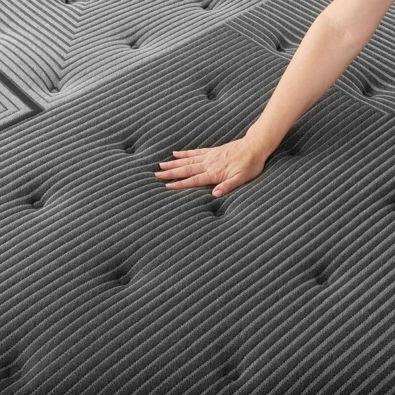 Beautyrest Black L-Class 13.5" Medium Mattress