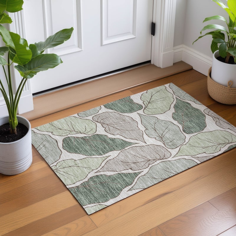 Machine Washable Indoor/ Outdoor Contemporary Floral Chantille Rug
