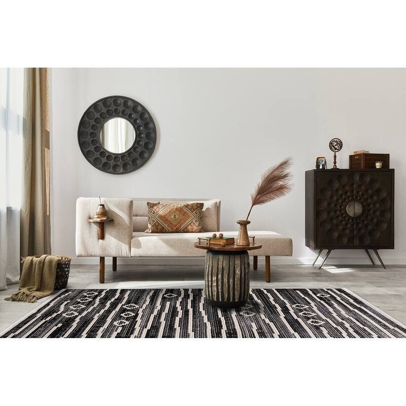 Juniper Collection Black Machine Made Indoor Area Rug