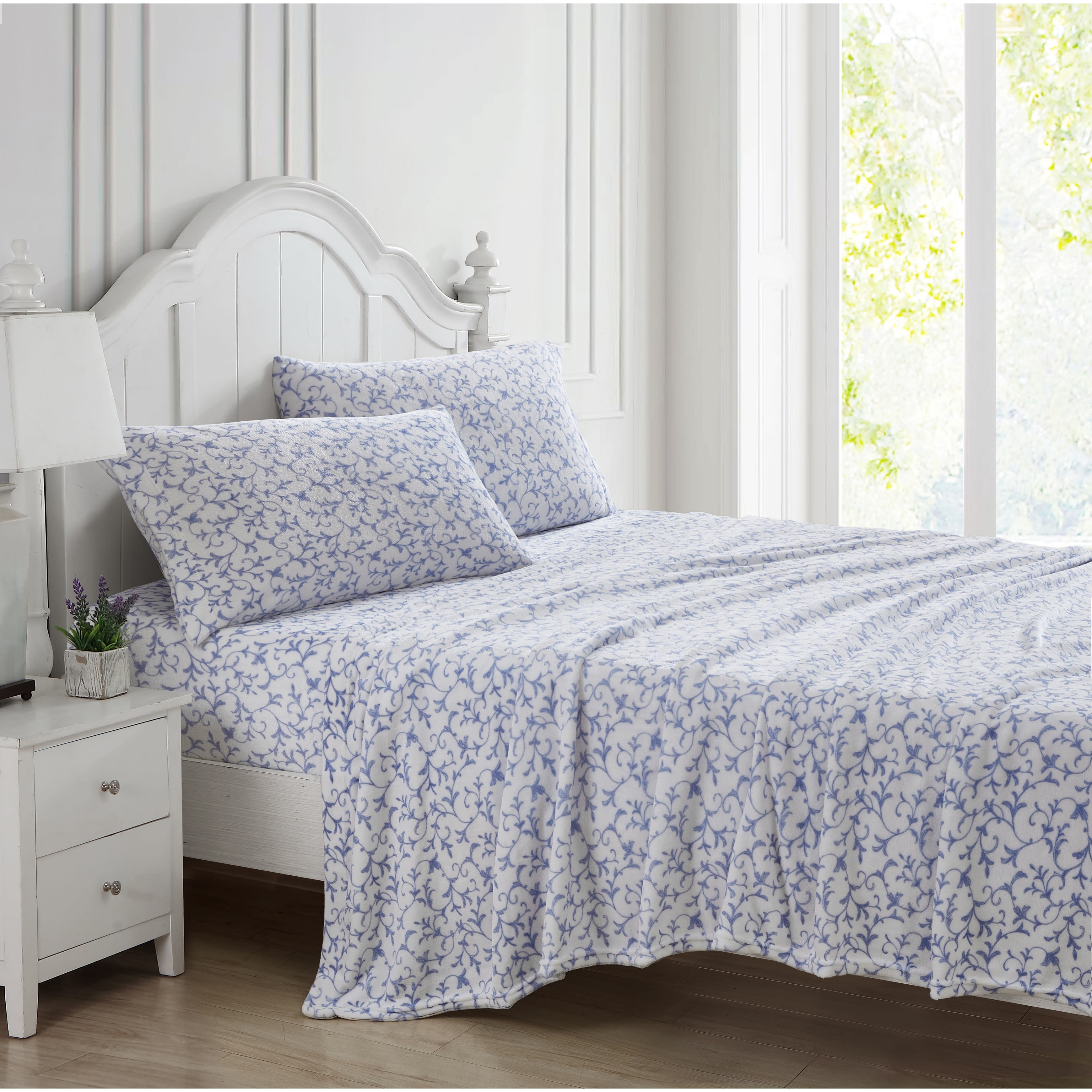 Laura Ashley Ultra Soft Cozy Plush Fleece Deep Pocket Sheet Set Bed Bath Beyond 35436056