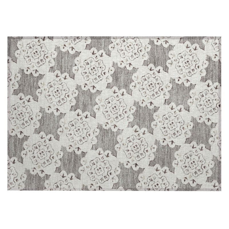Machine Washable Indoor/ Outdoor Global Motif Chantille Rug